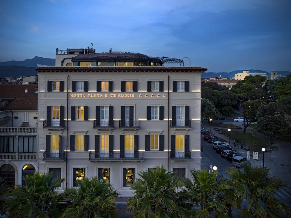 Hotel Plaza E De Russie - Relais & Chateaux Viareggio Exterior photo